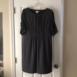 Beautiful Kim Rogers charcoal gray dress, size 18W, with pretty knotted detail.
